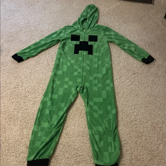Minecraft creeper onesie, pajama set size medium or 10/12. - Picture 2 of 6